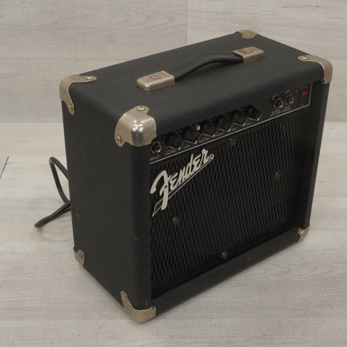 Used Fender Frontman Amp 1 X 8 Solid State Amplifier 40015-S000328033