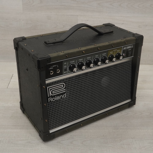 Used Roland JC-22 Solid State Guitar Combo 40015-S000328040