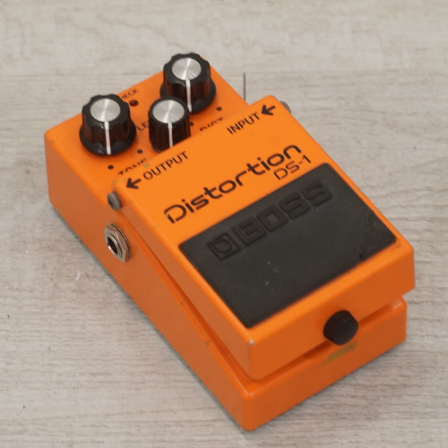 Used Boss DS-1 Distortion Pedal 40015-S000328065