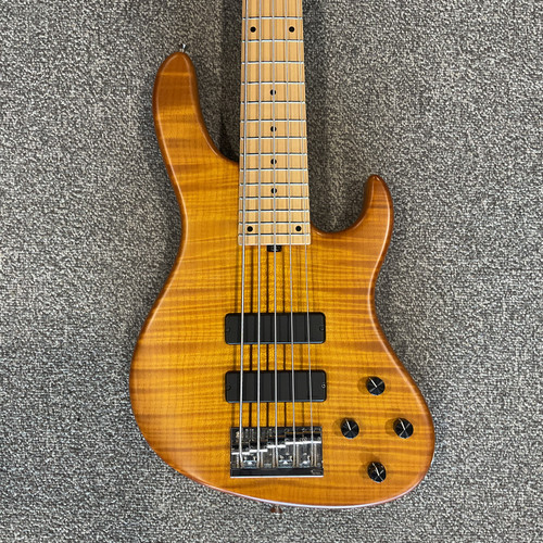 Used SADOWSKY NYC DELUXE SATIN 5-24 Bass Guitar 41106-S000094103