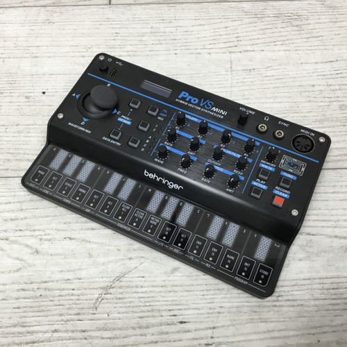 Used Behringer Pro VS Mini Compact Synthesizer 40051-S000115305