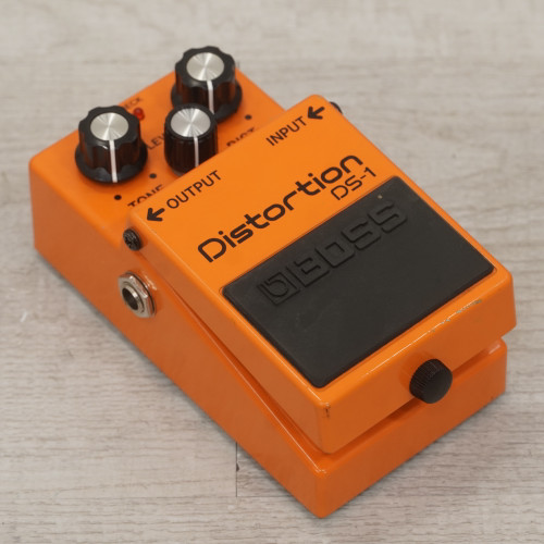Used Boss DS-1 Distortion Pedal 40015-S000328127