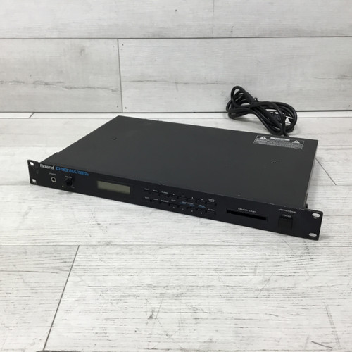 Used Roland D-110 Multi Timbral Rackmount Synthesizer 40051-S000115323