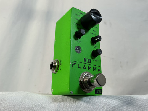 Used MOD FLAMMA MODULATION Multi-FX Pedal 40012-S000303345