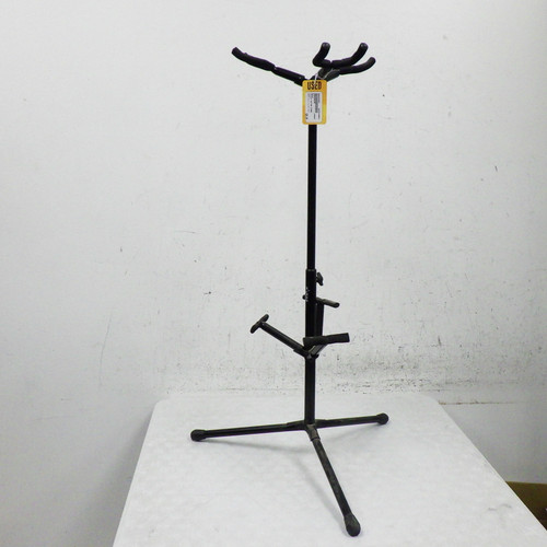 Used Nomad Triple Guitar Stand 40042-S000258943