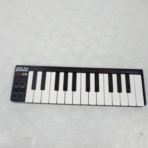 Used Akai LPK 25 Controller Keyboard 40042-S000258945