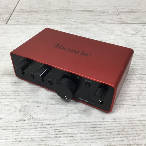 Used Focusrite Scarlett Solo Gen 4 Computer Interface 2 A/D Recording Inputs 40051-S000115336