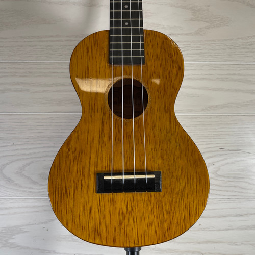Used - Mahalo MH2VNA Ukulele  40087-S000232202