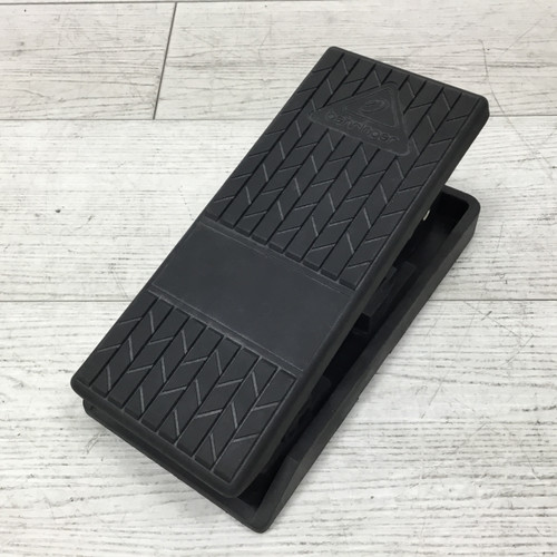 Used Behringer FCV100 Dual Mode Expression Pedal 40051-S000115358