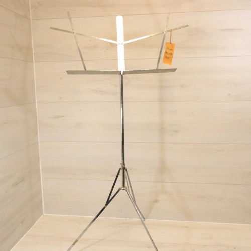 Used On Stage MUSIC STAND Band Instrument Stand 41108-S000061817