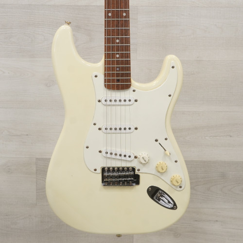 Used Squier Affinity Strat Electric Guitar White 40015-S000328349