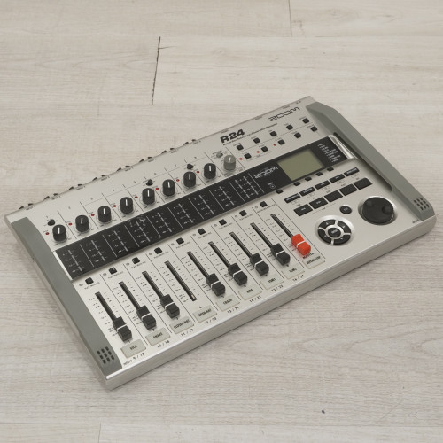 Used Zoom R24 Recording Device 40015-S000328370