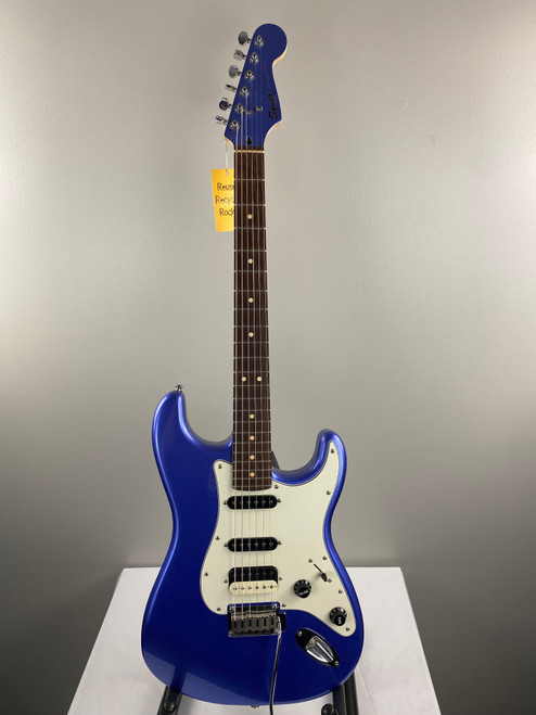 Vist Large View of Product Image Which is Used Squier STRAT CONTEMPORARY Vintage Super S Electric Guitar Blue 6-String