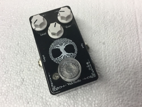 Used VICK AUDIO TREE OF LIFE DISTORTION Distortion Pedal 40107-S000153068 Vist Large View of Product Image Which is Used VICK AUDIO TREE OF LIFE DISTORTION Distortion Pedal