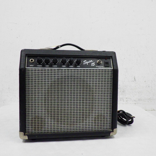 Used Squier 15 Practice Guitar Amp 40042-S000259157