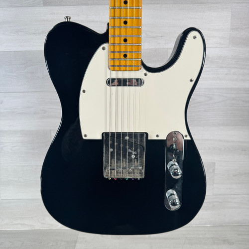 Vist Large View of Product Image Which is Used 6-string Single Cutaway Electric Guitar - Black 40112-S000178556