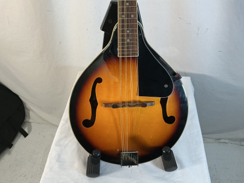 Vist Large View of Product Image Which is Used Rogue RM-100A Mandolin 40012-S000303745