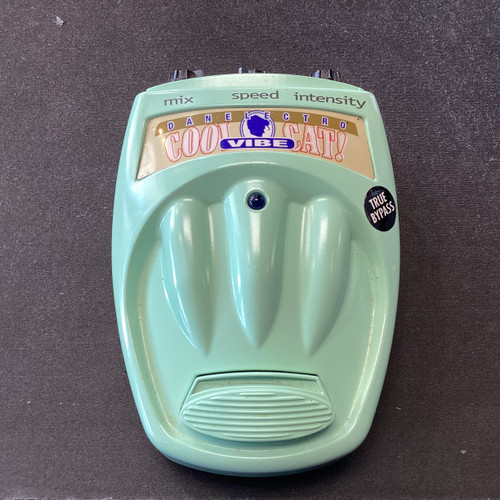 Used Danelectro COOL CAT VIBE Chorus Pedal 40111-S000187972