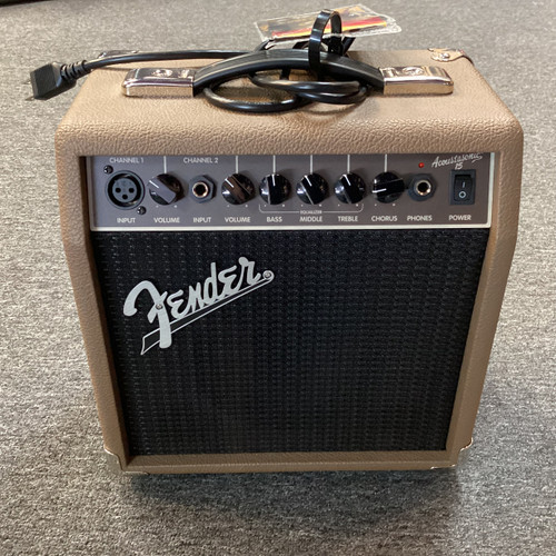 Used Fender ACOUSTASONIC 15 1 x 5 Solid State Amplifier 1 x 5 40111-S000187987