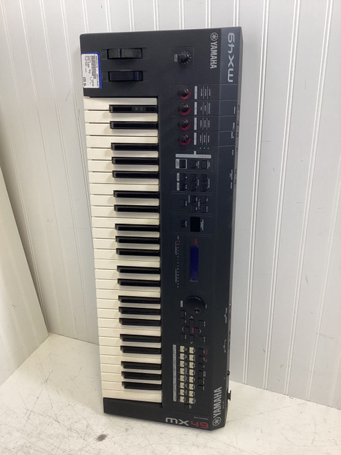Used Yamaha MX49 W/BOX 49-Key Synthesizer 49-Key 40107-S000153179