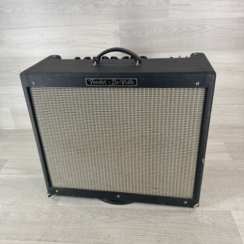 Vist Large View of Product Image Which is Used Fender Hot Rod Deville 212 - 2 x 12-inch 60-watt Tube Guitar Combo Amplifier 40112-S000178605