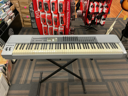 Vist Large View of Product Image Which is Used M-Audio KEYSTATION PRO 88 88-Key Controller 88-key 40012-S000303870