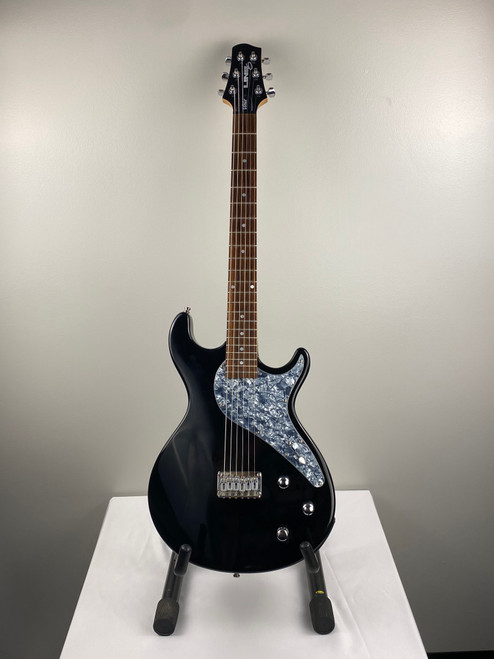 Vist Large View of Product Image Which is Used Line 6 VARIAX 500 Vintage Super S Electric Guitar Black 6-String