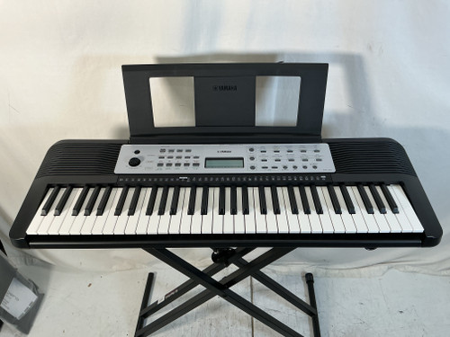 Used Yamaha YPT-270 61-Key Keyboard 61-Key 40012-S000303887
