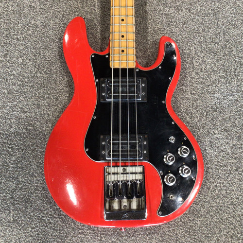 Used PEAVEY T-40 Bass Guitar 41106-S000094411