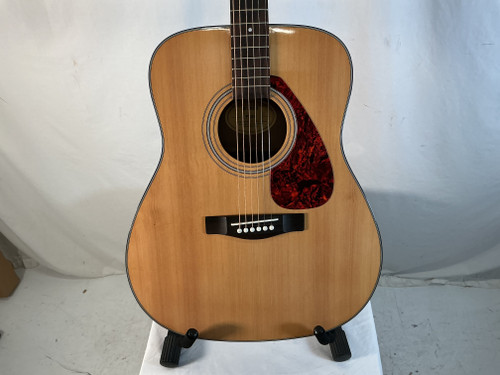 Vist Large View of Product Image Which is Used Yamaha F325 Laminate Top Acoustic Guitar Natural 40012-S000304029