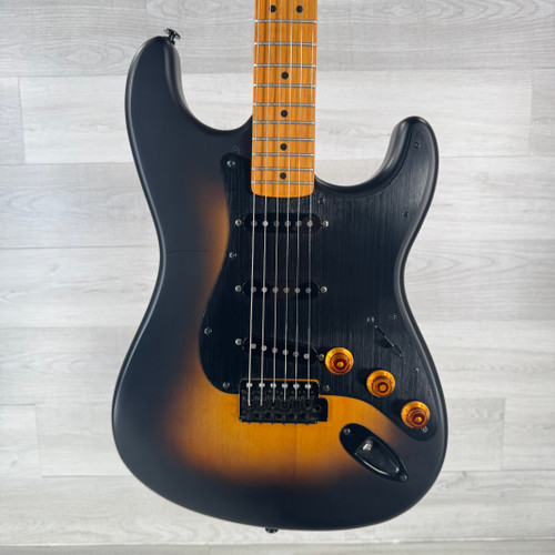 Vist Large View of Product Image Which is Used Squier 40th Anniversary Stratocaster Vintage Edition Electric Guitar - 2-Color Sunburst 40112-S000178640