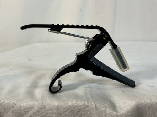 Vist Large View of Product Image Which is Used Kyser CAPO Guitar Accessory 40012-S000304043