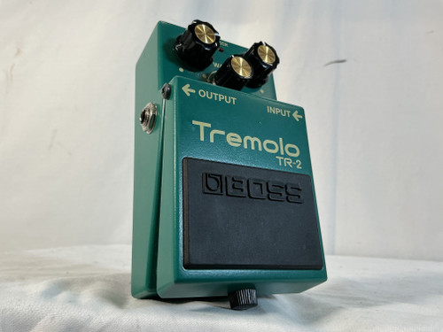 Vist Large View of Product Image Which is Used Boss TR-2 TREMOLO Tremolo Pedal 40012-S000304074