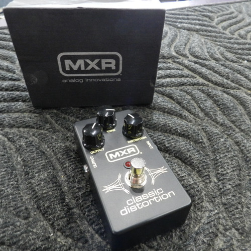 Used MXR CLASSIC DISTORTION Distortion Pedal 40105-S000076250