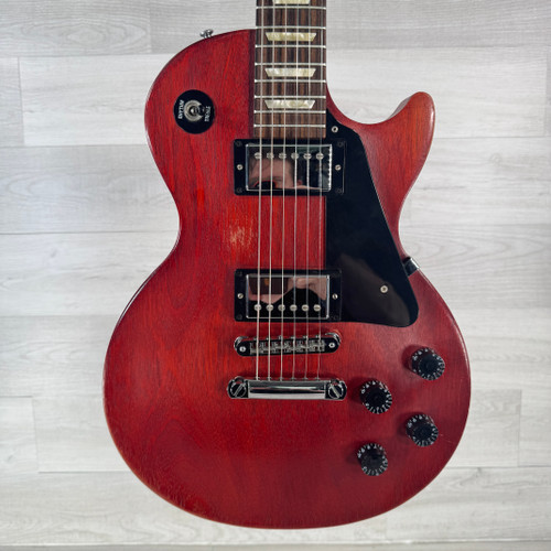 Vist Large View of Product Image Which is Used Gibson Les Paul Studio Electric Guitar - Faded Cherry - Case Included 40112-S000178654