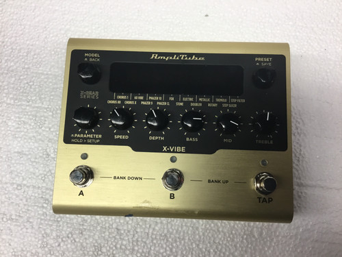 Vist Large View of Product Image Which is Used IK Multimedia X-VIBE PLUS POWER Floorboard Pre-amp