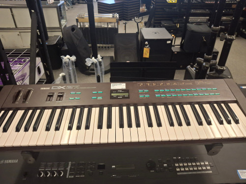 Used Yamaha DX27 Vintage 61-Key Keyboard 61-Key 41116-S000048757