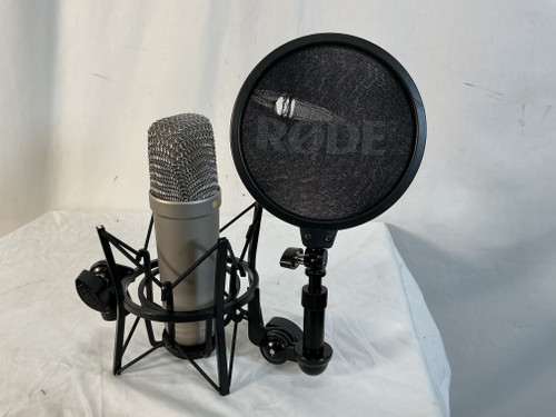 Vist Large View of Product Image Which is Used Rode NT-1A + SHOCK MOUNT Condenser Microphone 40012-S000304095