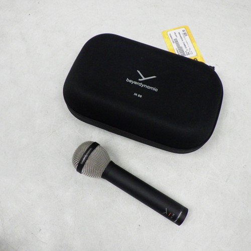 Vist Large View of Product Image Which is Used Beyer M88 TG Dynamic Microphone 40042-S000259471