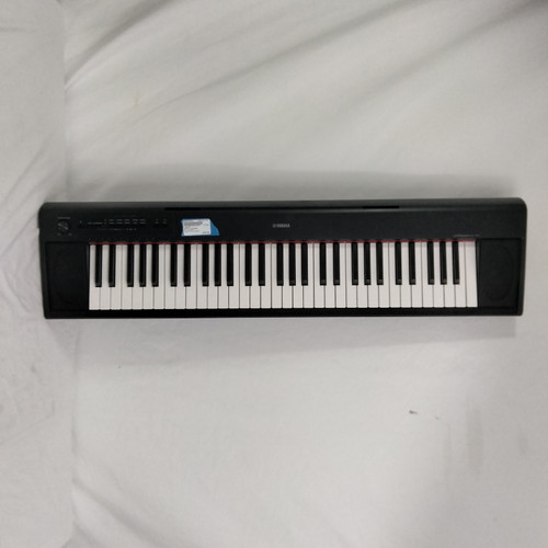 Vist Large View of Product Image Which is Used Yamaha NP-12 PIAGGERO 61-Key Keyboard 61-Key 41128-S000106780