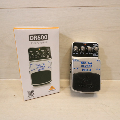Vist Large View of Product Image Which is Used Behringer DIGITAL REVERB Guitar Effect 41108-S000062081