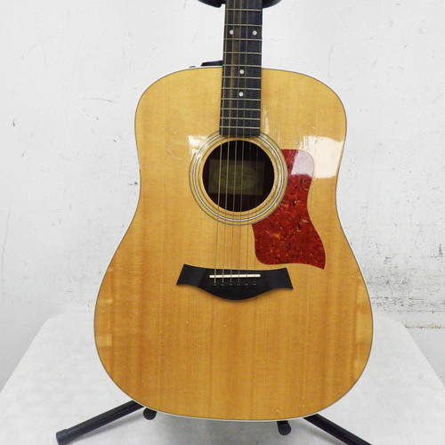 Used Taylor 210 Acoustic Guitar 40042-S000259494
