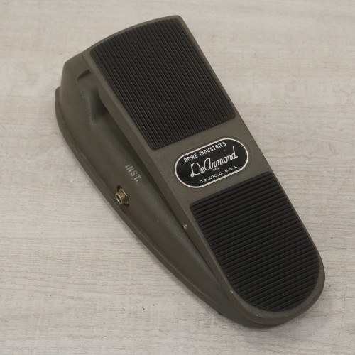 Vist Large View of Product Image Which is Used De Armond Model 602 Volume Pedal 40015-S000328704