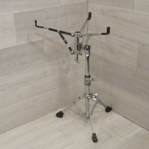 Vist Large View of Product Image Which is Used Yamaha Snare Stand 40015-S000328713