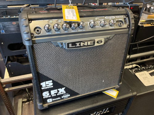 Used Line 6 SPIDER III 15W 1 x 8 Solid State Amplifier 1 x 8 40085-S000105581