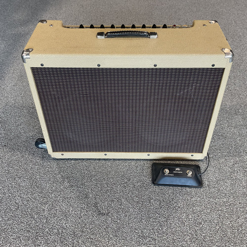 Used PEAVEY CLASSIC 50/212 Guitar Amp 41106-S000094516