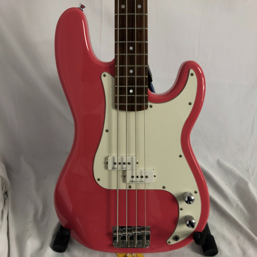 Vist Large View of Product Image Which is Used Johnson P STYLE BASS P Type Bass Guitar Pink 4-String 41128-S000106789