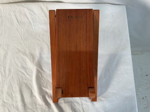 Vist Large View of Product Image Which is Used PUNK GUITAR FOOT REST Guitar Accessory 40012-S000304177