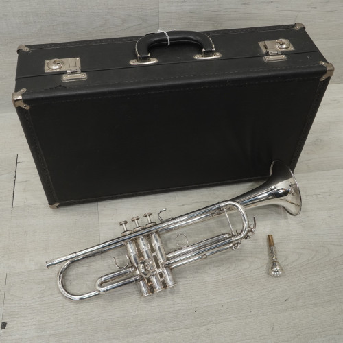 Vist Large View of Product Image Which is Used Yamaha YTR8345S Trumpet