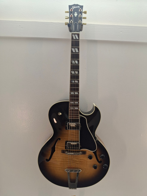 Vist Large View of Product Image Which is Used Gibson ES-175 Electric Guitar Tobacco Sunburst 6-String 41116-S000048793